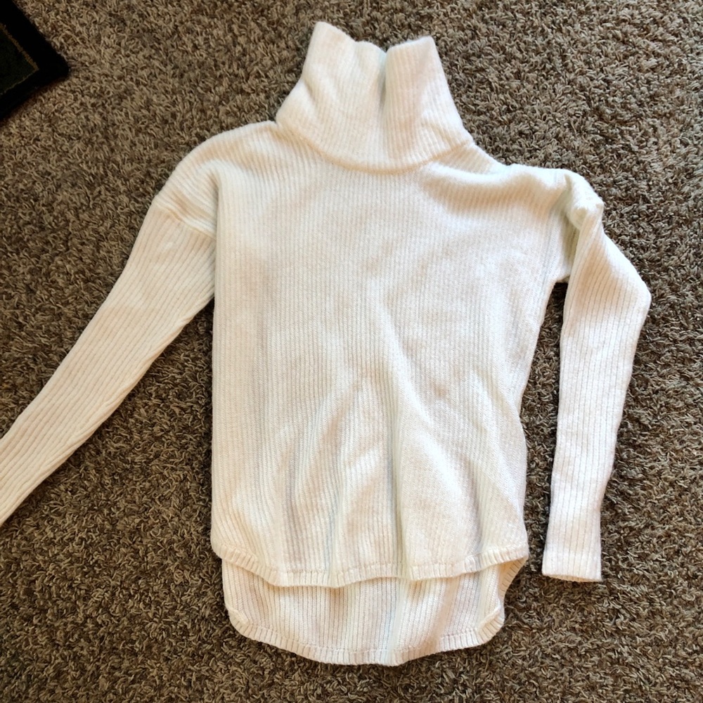 Off white super soft turtle neck sweater